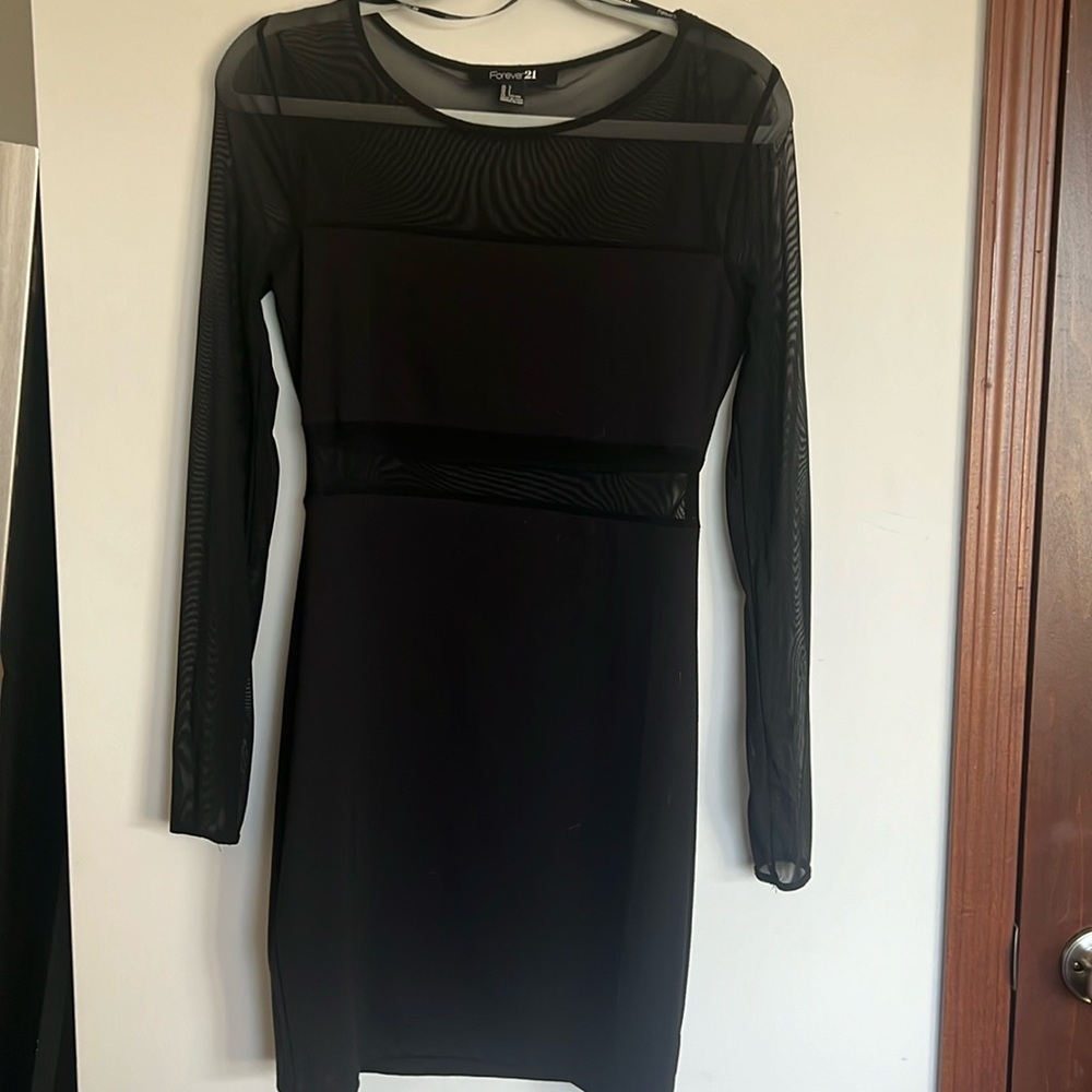 Forever 21 Size Large Black Mini Dress